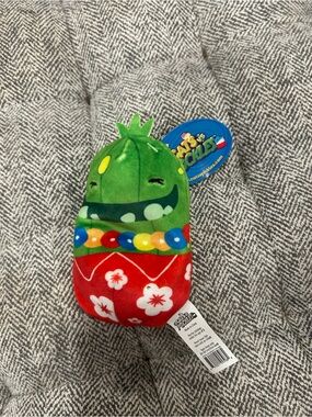 Cats vs Pickles “Vayca Shawn”- NWT